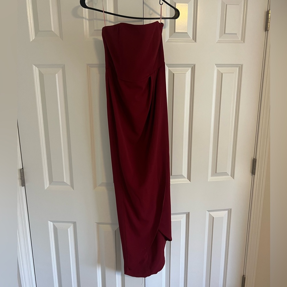 Elegant Strapless Burgundy Gown